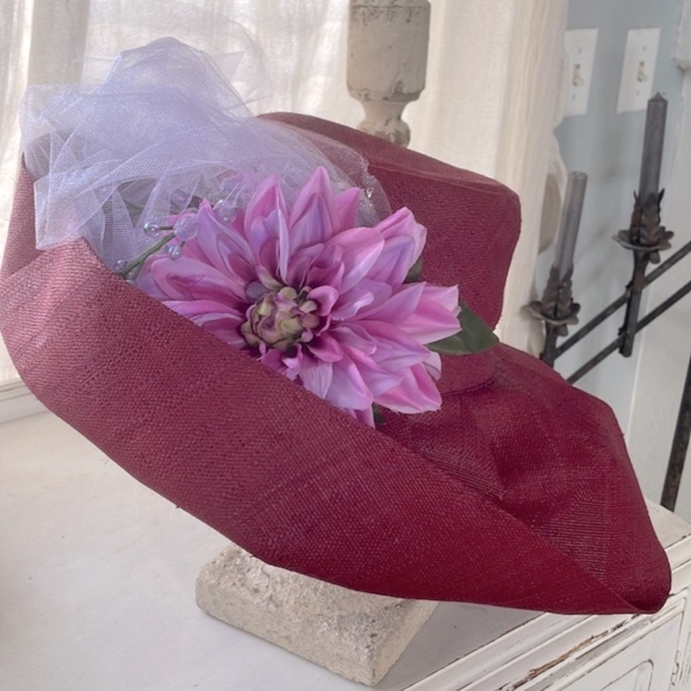 MADAGASCAR HAT CO👒 Embellished Hat